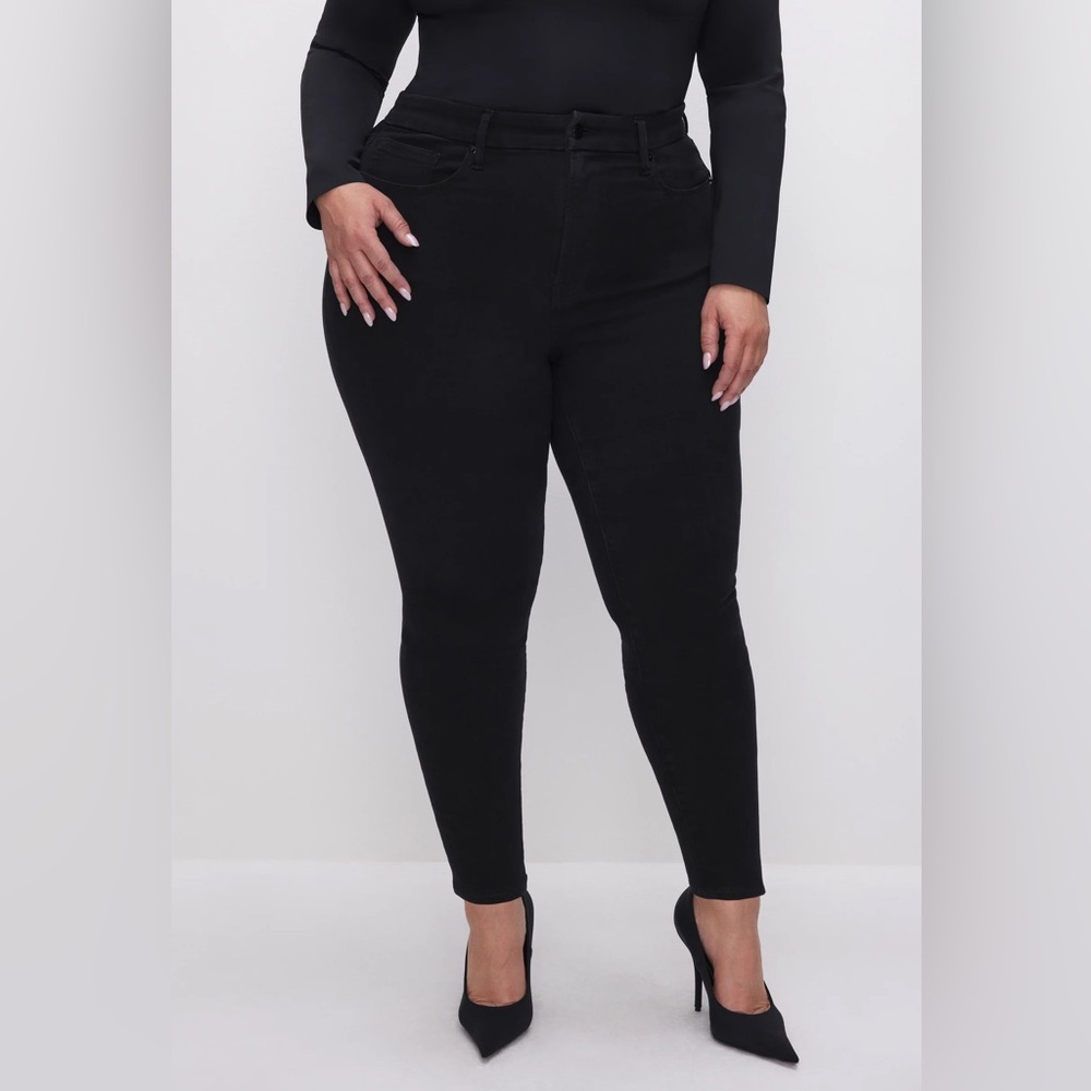 GOOD AMERICAN ALWAYS FITS GOOD LEGS SKINNY JEANS. Plus Size 28-32,